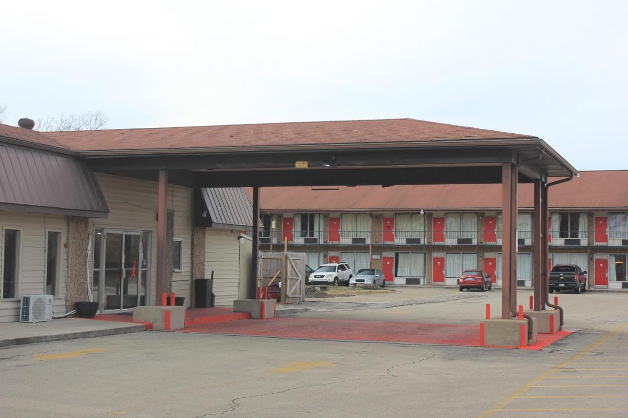 Hotel Red Carpet - Louisville-Jefferson County