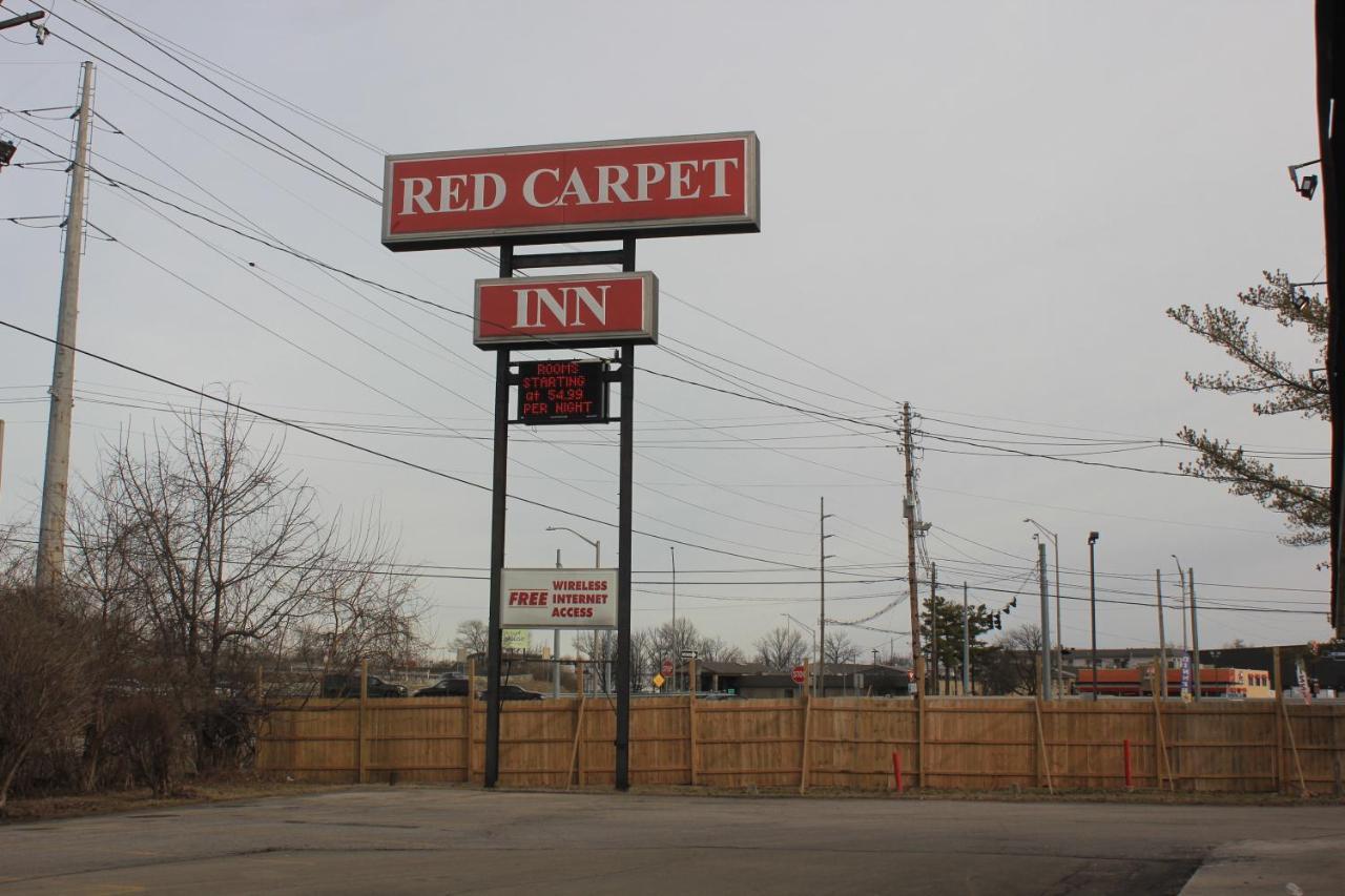 Red Carpet - Hotel